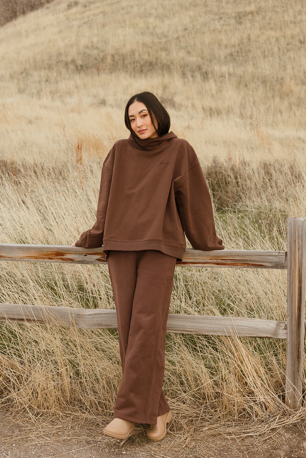 Fancy Fleece Wide Leg Sweatpants - Desert Sand Brown - Image 12